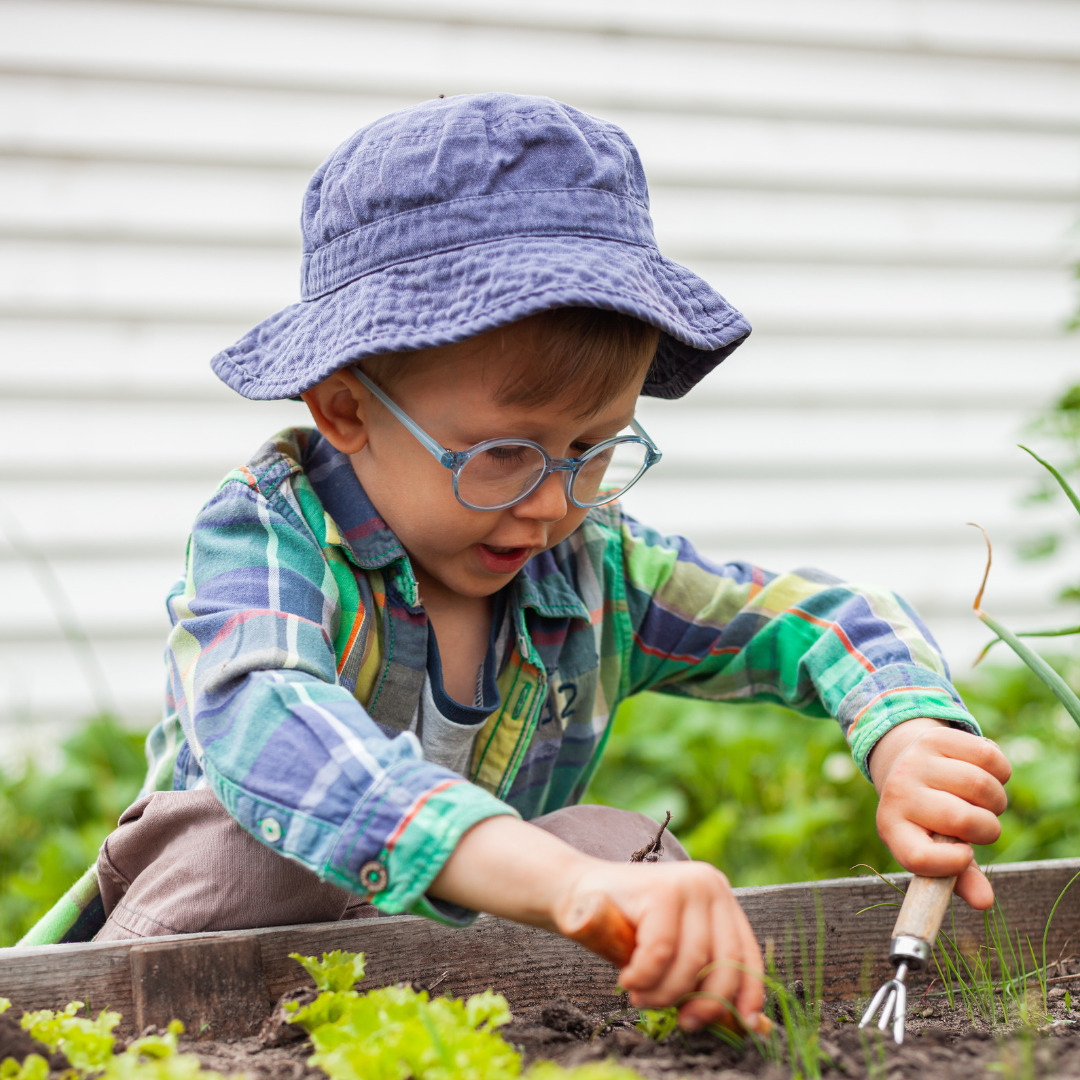 boy garden hat glasses canva